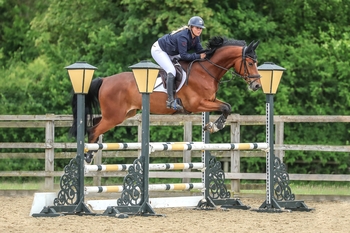 Ashlea Silk-Jones takes the Nupafeed Supplements Senior Discovery Second Round at Parwood Equestrian Centre